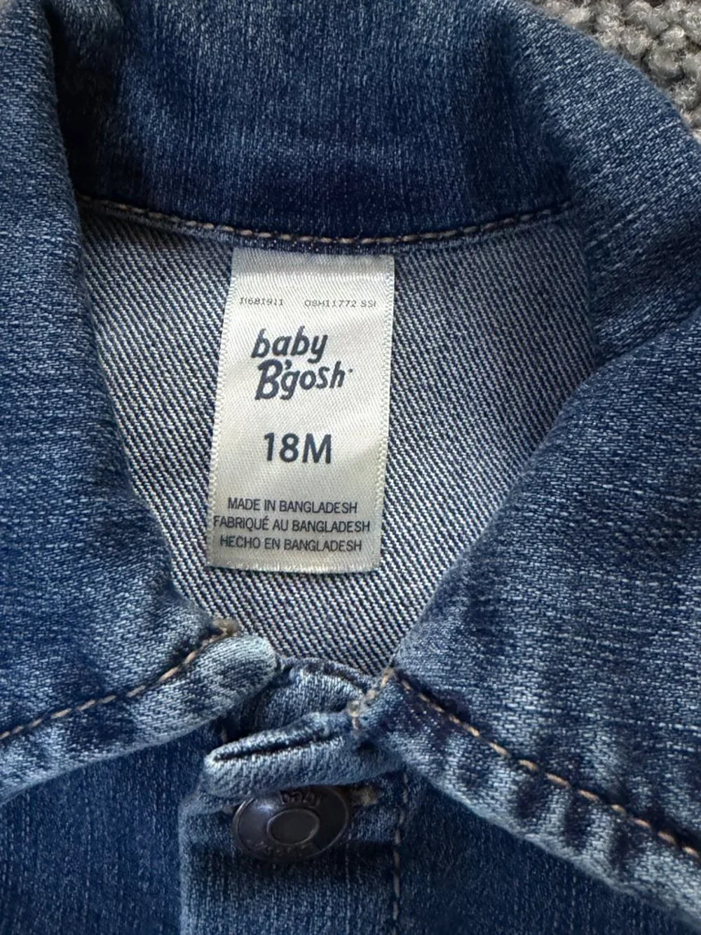 OshKosh B'gosh Denim Button-Front Jumpsuit - Size 18M - Excel. Pre-own Condition